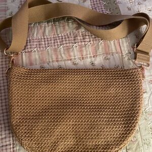 Stylish Tan Woven Shoulder Bag - NWT